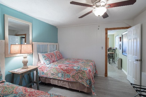Texas Rose Lodge Home image 4